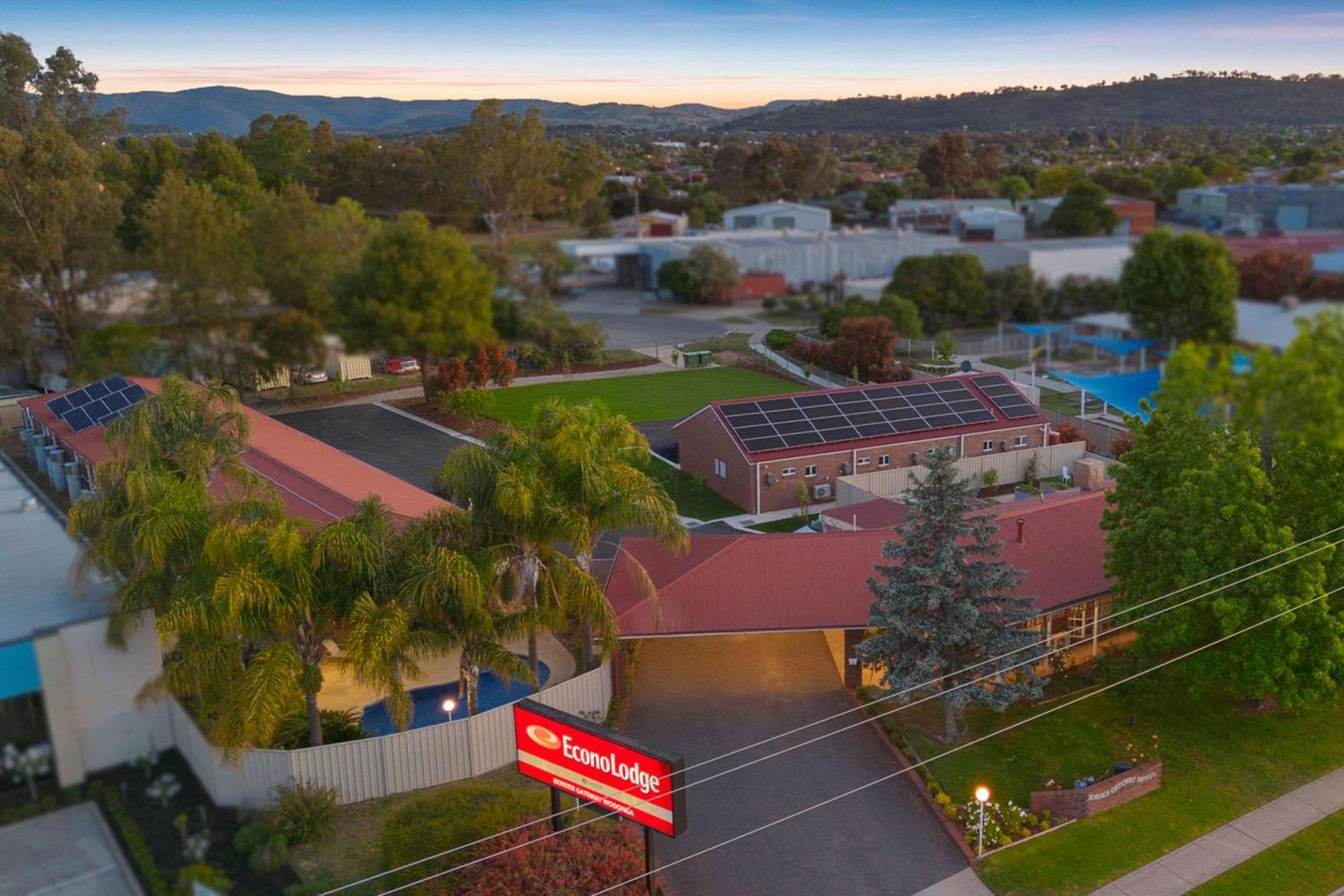 Econo Lodge Border Gateway Wodonga Buitenkant foto